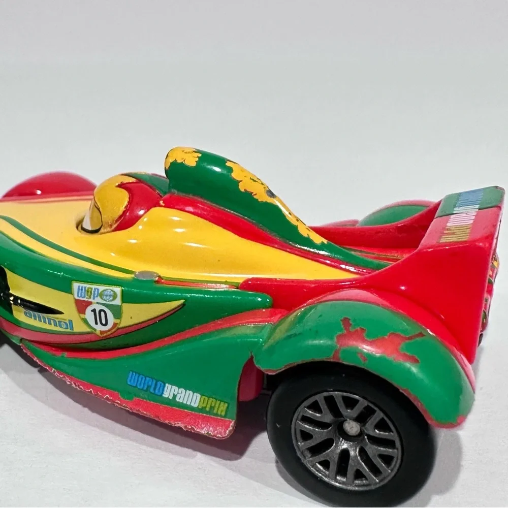 Disney Cars 2 Rip Clutchgoneski World Grand Prix Racer Die-cast